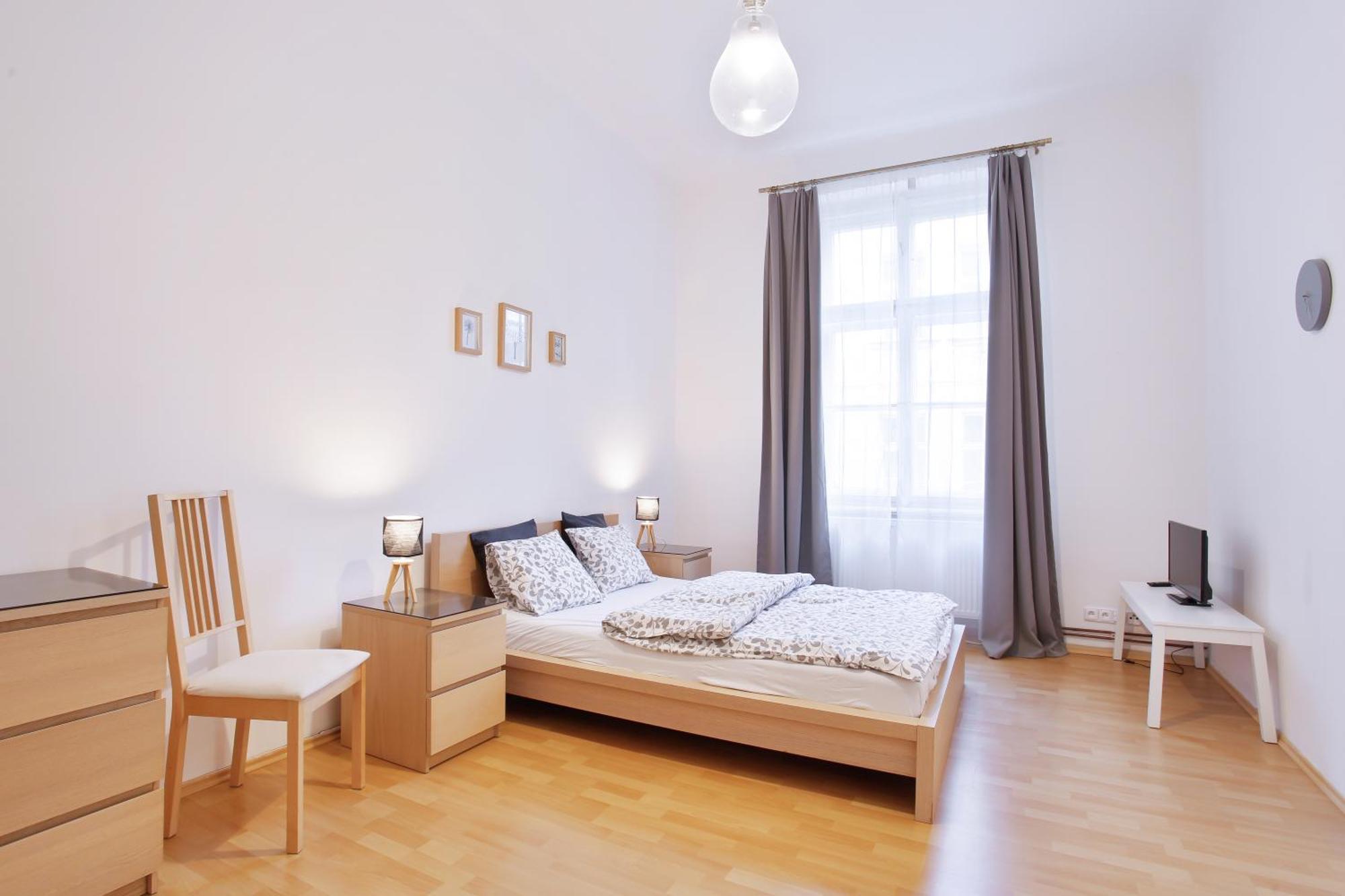 Beautiful And Spacious Wenceslas Square Apartamento Praga
