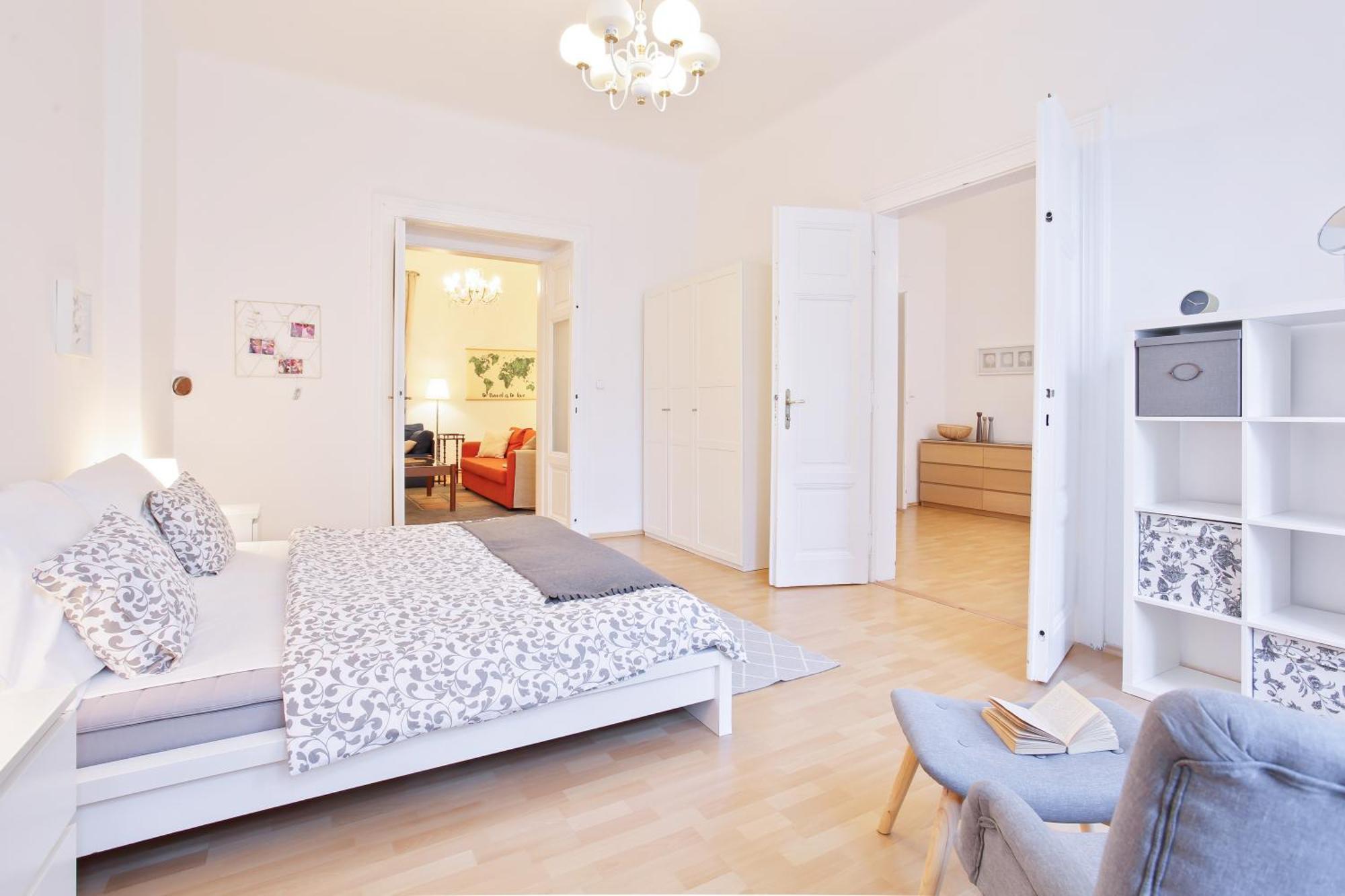 Beautiful And Spacious Wenceslas Square Apartamento *